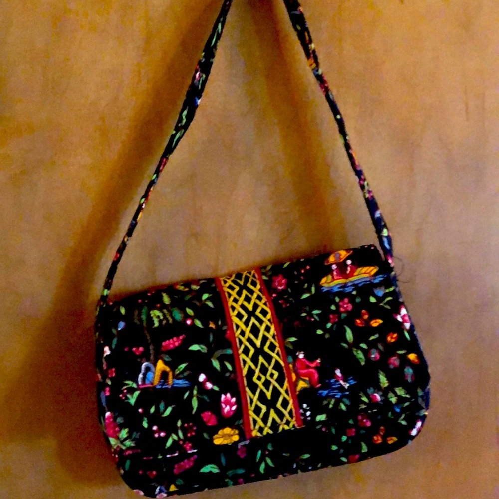 Vera Bradley clutch